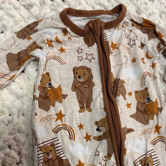 Little Sleepies Beary Sleepy Zippie - Picture 4 of 6